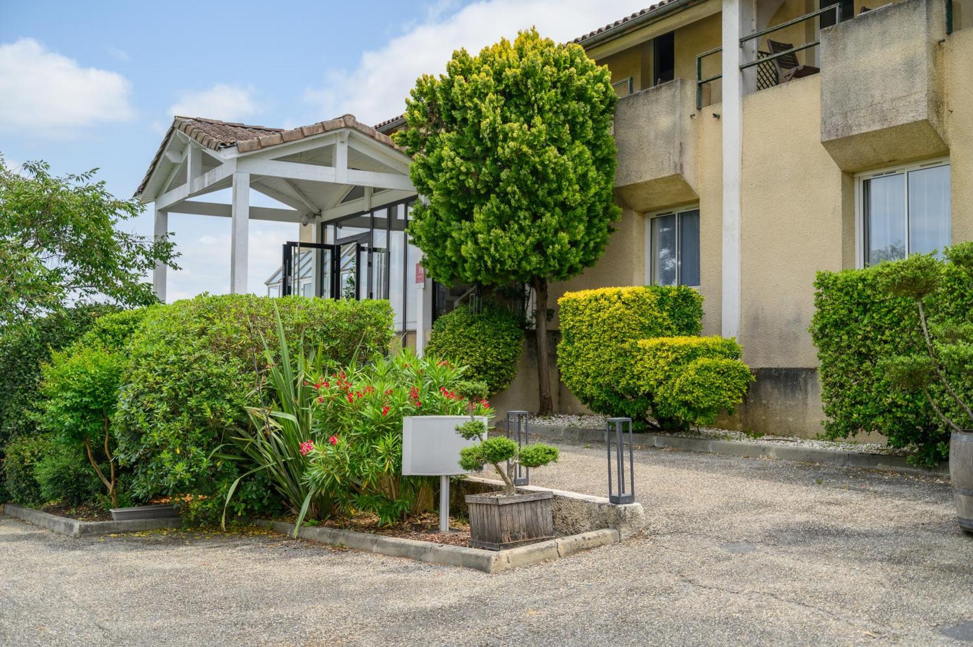 Pey La Tour - Logis Hotels & Restaurant Salleboeuf المظهر الخارجي الصورة